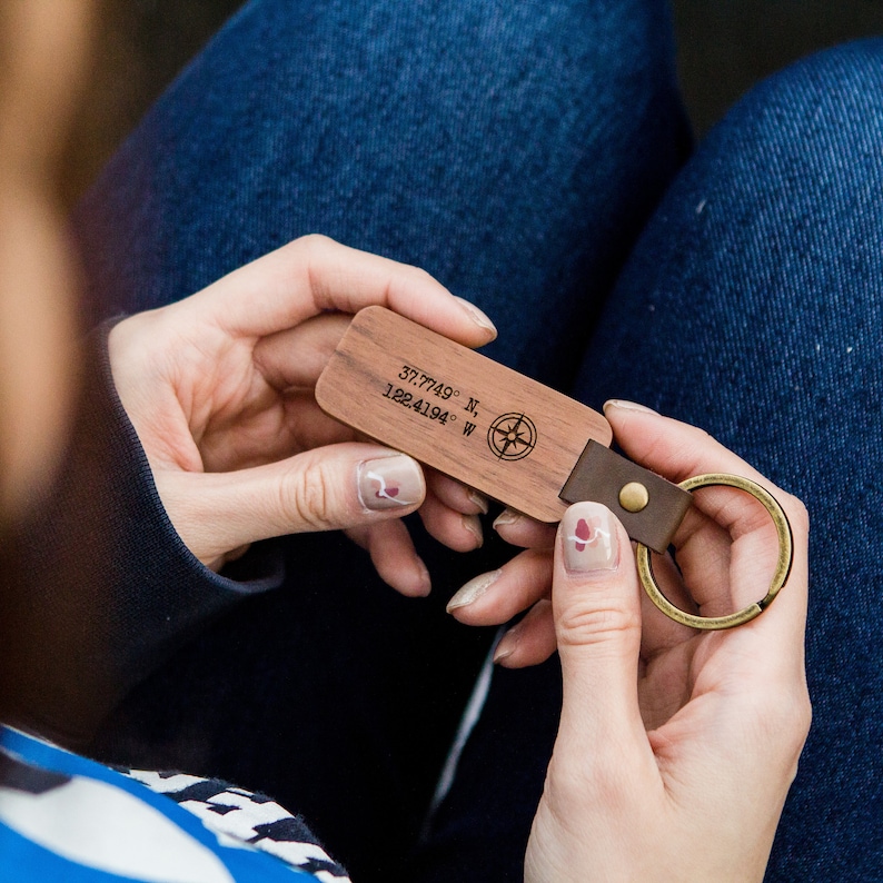 Wood Keychain Engraved Key chain for Birthday Anniversary, Custom Key Ring, New Home Gift, Farewell Gift for Friends, Father's Day Gift image 4