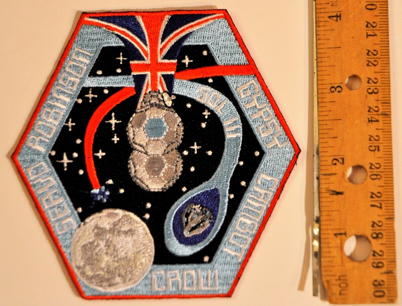 Fer à repasser Mystery Science On Mission Patch Moon Zero Two par Orbital Design Lab image 2