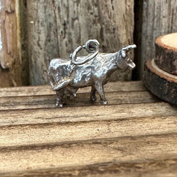 Vintage Solid Silver Dairy Cow Charm | Milk Beef … - image 1