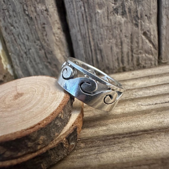 Vintage Solid Silver Wave Ring 1980s Sterling English Jewellery Simple Modernist Handmade Surf Beach Ocean Thumb Band UK K US 5 3 4 Gift Etsy