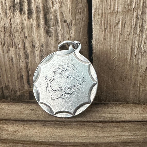 Vintage Solid Silver Pisces Charm, Star Sign Zodiac Horoscope Two Fish Jewellery, Necklace Bracelet Pendant, February March Birthday Gift