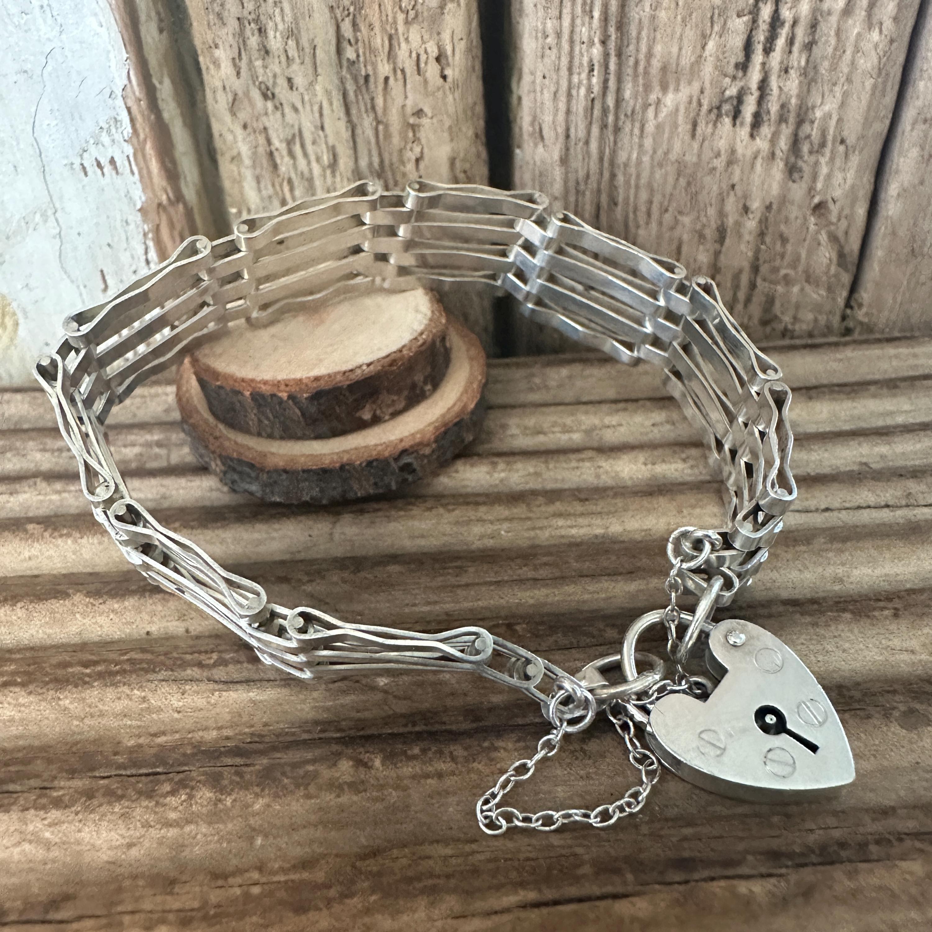 Vintage Sterling Silver 4 Bar Gate Bracelet, London 1977