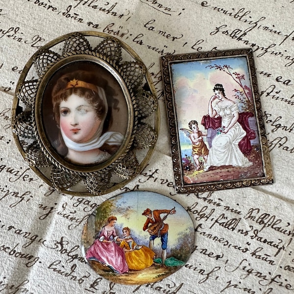 Set Antique 1800s Victorian Enamel Locket Brooch Painting Portraits