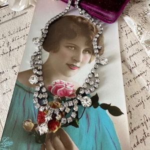 Beautiful vintage rhinestone necklace from Austria