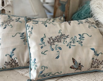 Pair of antique Chinoiserie boudoir pillows - silk cushion silk embroidery butterfly - vintage art deco