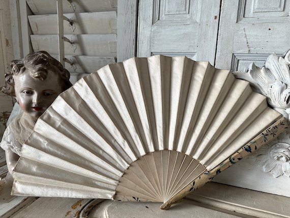 Rare Antique Satin Fan with Printed Leather Pragu… - image 7