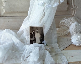Antikes Kommunion Set 1930er – Tüll Schleier mit Spitze, Blütenkranz, Holy Card, Boudoir Decor