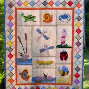 Neutral Baby Quilt, Newborn Blanket, Nursery Decor, Animal Baby Bedding.