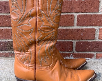 Vintage Classic Brown Leather Western Boots Size 5.5/6 - Etsy display picture 1