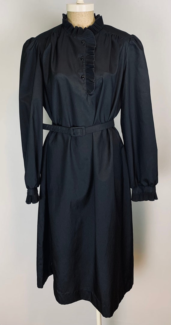 Vintage 60s Black Shift Dress Size Large - image 6