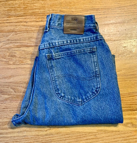 Vintage 1980s 1990s Lee High Rise Tapered Mom Jean