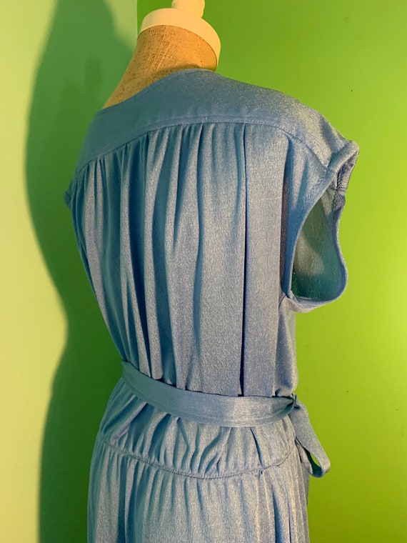 1970s Women’s Light Blue Polyester Dress - image 7