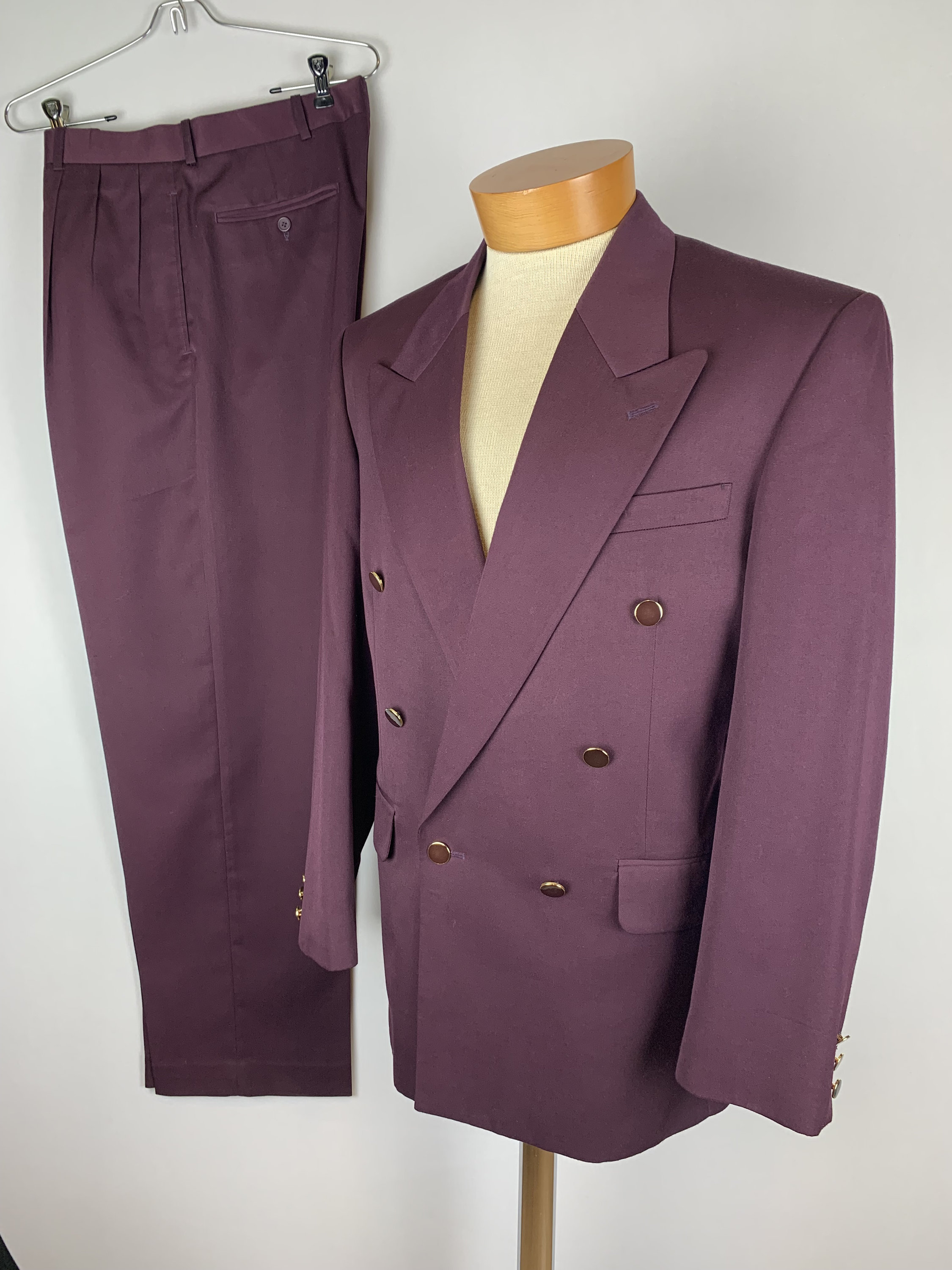 【VINTAGE】 double breasted setup purple Men's Purple Double Breasted Pinstripe Suit – Flex Suits