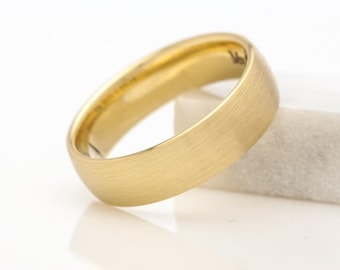 14K Yellow Gold Mens Wedding band with Brushed Finish