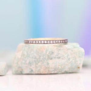 Platinum and 18k Yellow Gold Band with Round Brilliant Diamonds and Hand Engraving