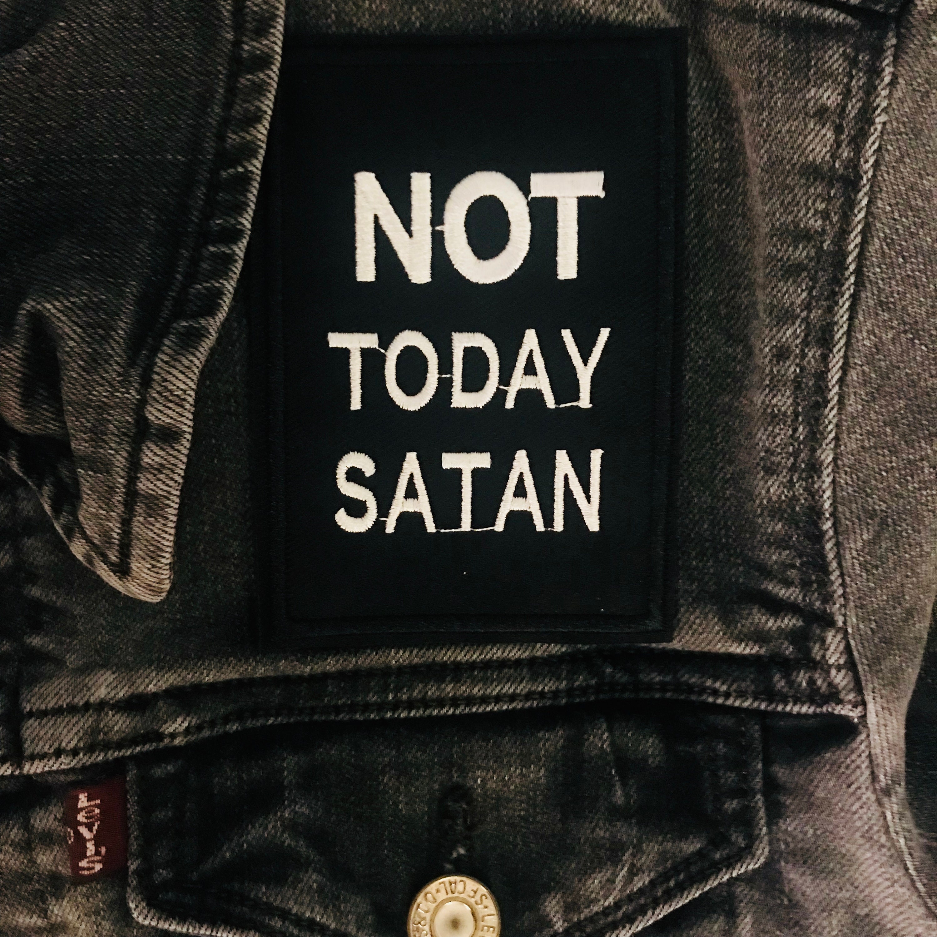 monte carlo lambswool sweater