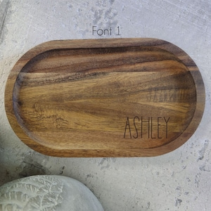 Personalisiertes Trinket Tablett, Schlüssel, Schmuck, Ringhalter, Valet Tablett, Holzschale, graviertes Holztablett, Name