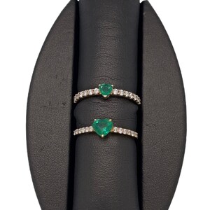 18K or 14K Yellow Gold Diamond and Emerald Heart Ring, Heart Shaped Ring, Diamond Ring, Emerald, Heart, Love, Stackable Ring