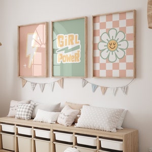 Funky Retro Kunstwerk, Mädchenzimmer Wandkunst, Daisy Poster, 3-er Set Drucke, Girlpower, Mädchenzimmer Dekor, Groovy Kinderzimmer, Instant Download