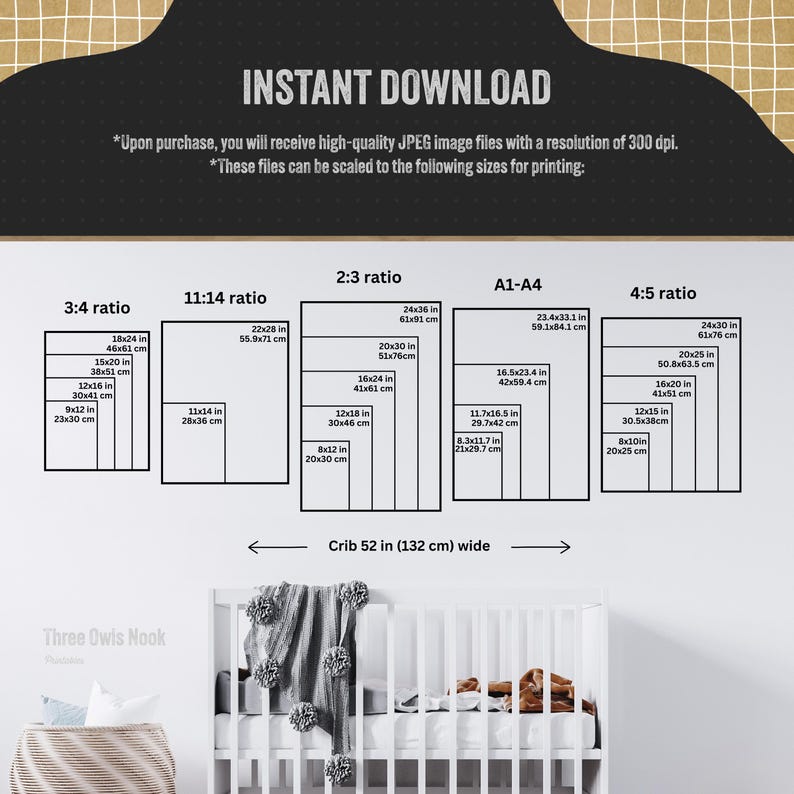 Op de afbeelding: Een grafiek met verschillende afdrukformaten voor digitale downloads van afbeeldingen. De grafiek toont de afmetingen in inches en centimeters voor elke maat. De tekst "Direct downloaden" staat bovenaan de grafiek. De tekst "Babybed 52 inch (132 cm) breed" staat onder de grafiek.