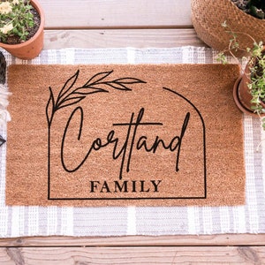 Custom Door Mat, Outdoor, Last Name Doormat, Front Door Decor, Housewarming Gift, Wedding Gift, Closing Gift, Personalized Welcome Doormat