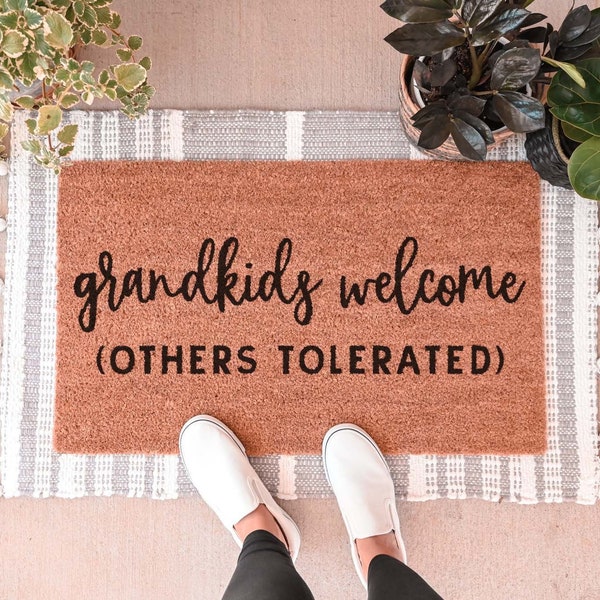 Grandkids Welcome Here Doormat, Grandparents Gift, Mothers Day Gift, Welcome Mat, Housewarming Gift, Personalized Doormat, Custom Doormat