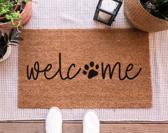 Dog Welcome Mat, Dog Door Mat, Custom Dog Doormat, Housewarming Gift for Dog Lover, Gift Ideas for Dog Lover, Dog Paw Door Mat, Outdoor Mat