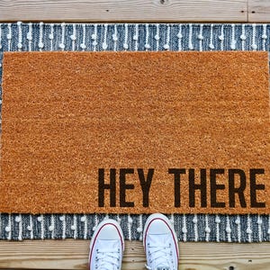 Hey There Welcome Doormat, Cute Welcome Mat, Front Porch Decor, Custom Doormat, Personalized Welcome Mat, Housewarming Gift, Wedding Gift