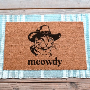 Felpudo Meowdy, alfombra de puerta divertida, felpudo divertido, alfombra de bienvenida divertida, felpudo de gatito vaquero, felpudo personalizado lindo felpudo lindo puerta puerta principal