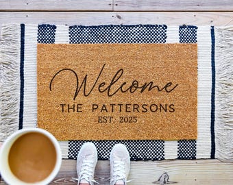Last Name Doormat, Housewarming Gift, Wedding Gift, Closing Gift, Custom Personalized Doormat, Welcome Doormat, Front Door Mat, Monogram Rug