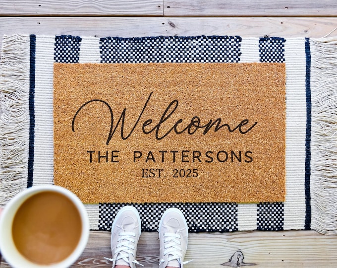 Last Name Doormat, Housewarming Gift, Wedding Gift, Closing Gift, Custom Personalized Doormat, Welcome Doormat, Front Door Mat, Monogram Rug
