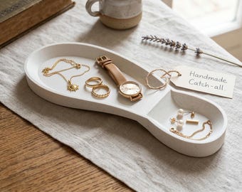 Footprint Catch-all Tray Unique Sushi Platter Jewelry Dish 3D Printed Organizer Practical Gift for Readers, Parents, Husband or Kids
