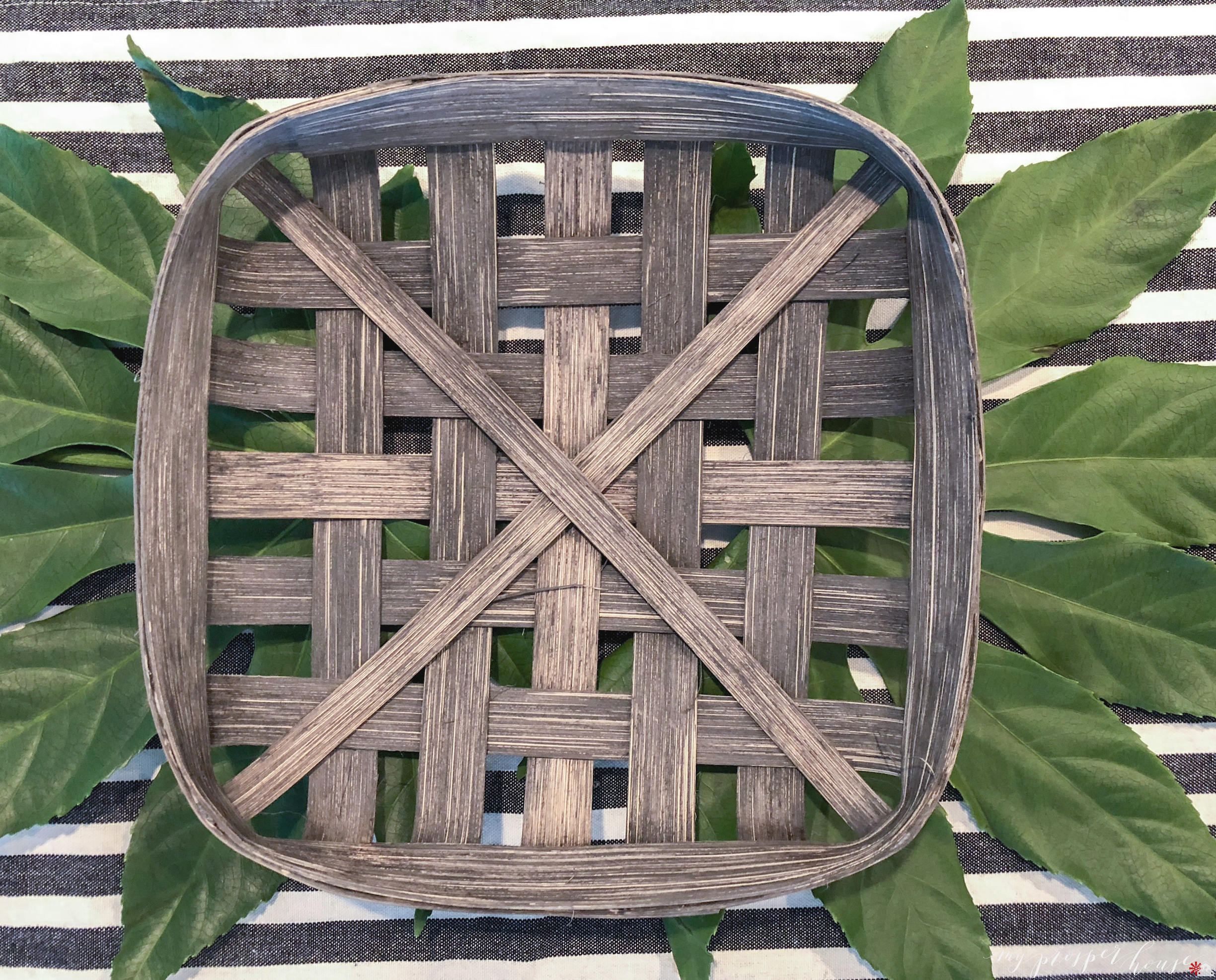 Square Tobacco Basket Country Farmhouse Decor Handwoven Etsy