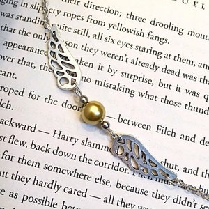 Harry Potter Inspired Necklace - Snitch Inspired - Golden Snitch Choker - Book Gift - Book Club Gift - Golden Snitch - Snitch Inspired