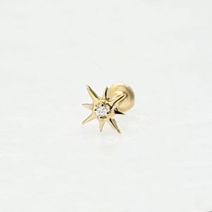 Gold Stern flache Rückseite Ohrring, 14k & Diamant Helix, Tragus oder Conch Bolzen, kleine minimalistische Schraube zurück Knorpel Piercing Schmuck, zwei der meisten