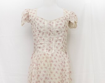 Vintage GUNNE SAX by Jessica long flowered dress with ribbon and lace trim and Pearl Buttons