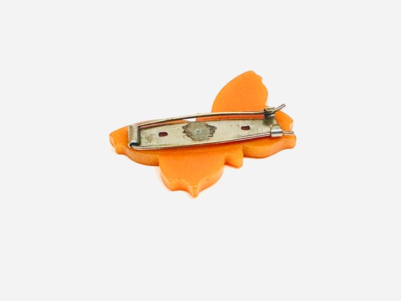 Bakelite Moth Berrette, Butterscotch Bakelite Ber… - image 2