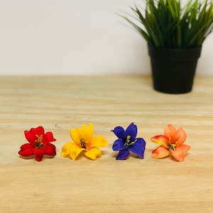 SMALL Extra Silk Flowers | 4 Pack | Replacement Flowers | For Window Feeders
