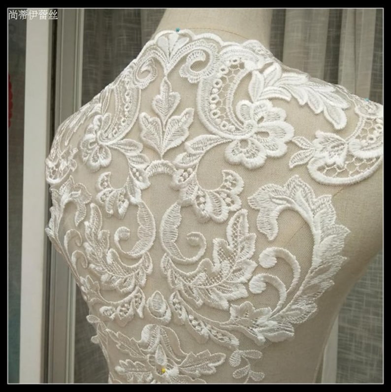 White Lace Applique.a Little Beige White Lace Appliques. Etsy