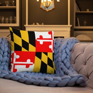 Maryland Flag 18&quot; Premium Pillow