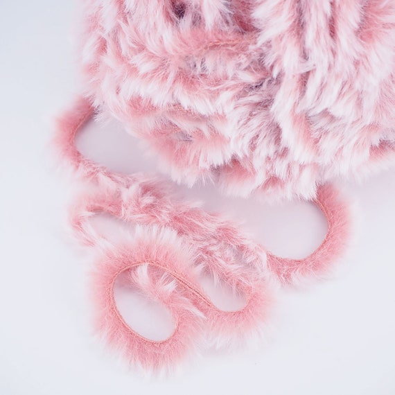 NICEEC 2 Skeins Super Soft Fur Yarn Chunky Fluffy Faux Fur Yarn Eyelash  Yarn for Crochet Knit-Total Length 2×32m(2×35yds,50g×2)-Light Sakura Pink