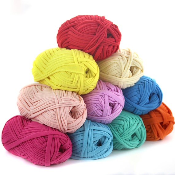 Niceec 2 Skien Soft T-shirt Yarn for Crocheting Thick Basket Blanket  Braided DIY Crochet Cloth Fancy Yarn 100g2 Skein Length 32yds230m2 
