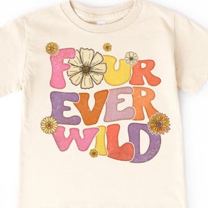 女の子向けFour Ever Wildシャツ - 4歳の誕生日幼児用Tシャツ