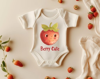 Body de morango para bebê, roupinha ideal para recém-nascido.