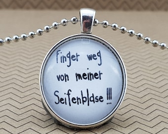 Spruchkette by Perletta 'Finger weg von meiner Seifenblase' handmade individualisierbar Geschenke