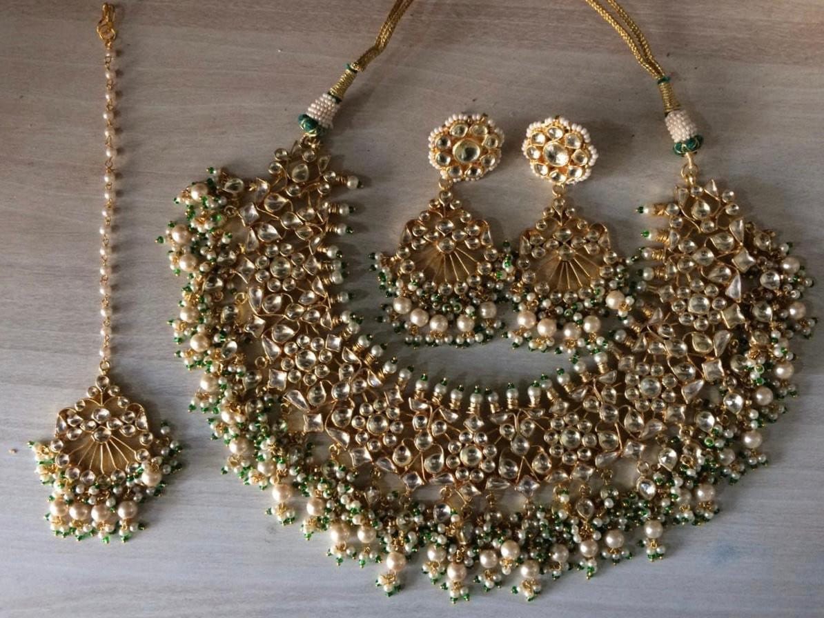 Elegant Kundan Necklace set
