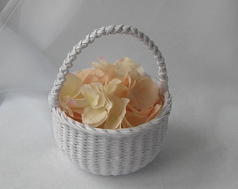 White wedding flower girl basket Round wedding basket with handle Mini wicker basket Kids basket Small girl basket White wedding decor Gift