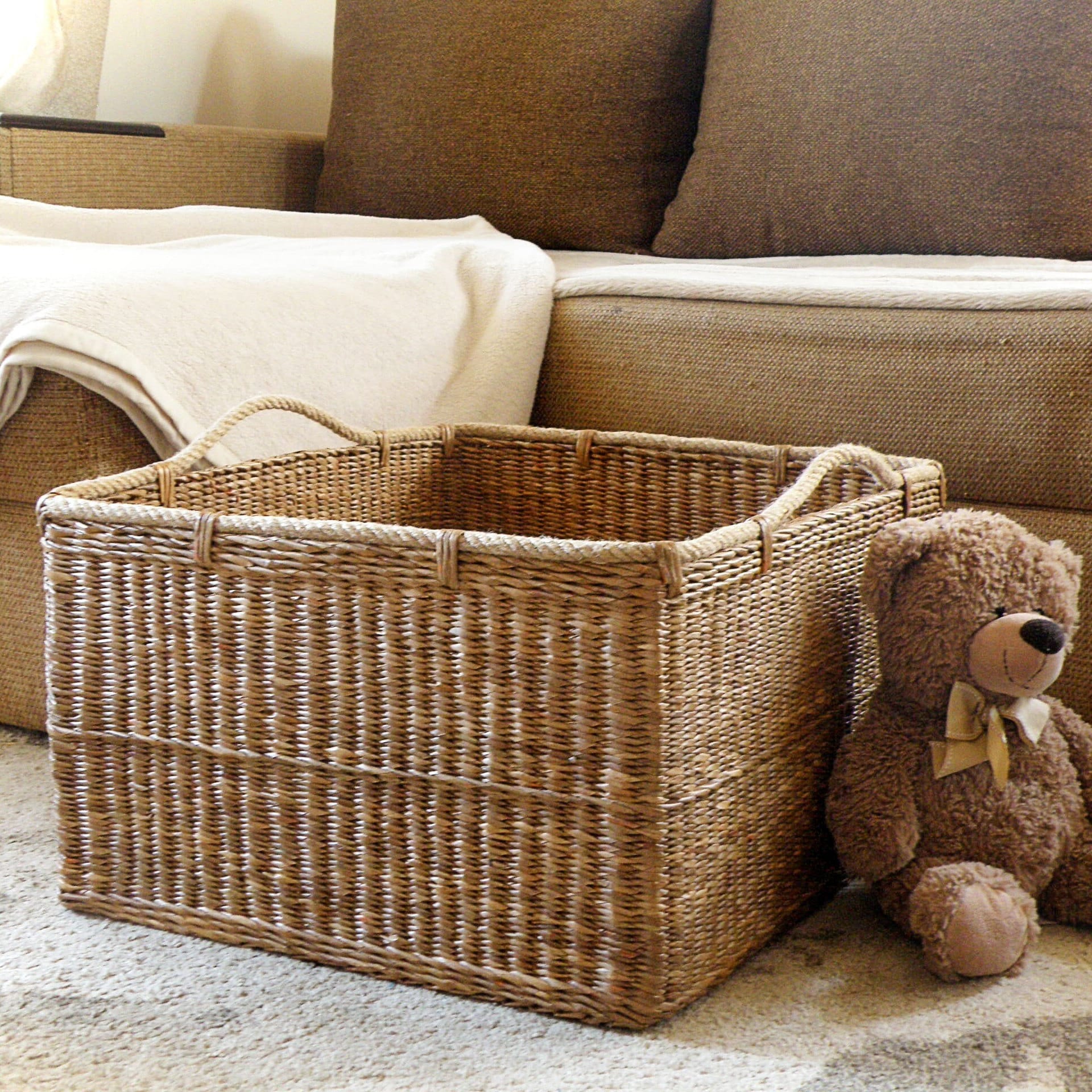 Wicker Laundry Basket Handwoven Rectangle Basket With Handle