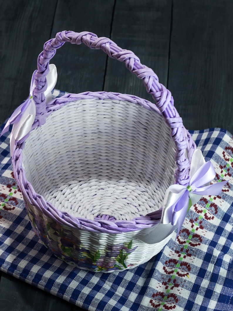 Handwoven round kids wicker basket Wedding basket with handle White girls flower basket Mini wicker basket Gift basket Wedding decor basket