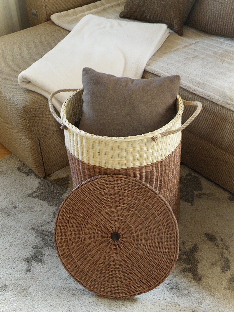Large Wicker Round Basket With Lid Two Tone Woven Storage Etsy